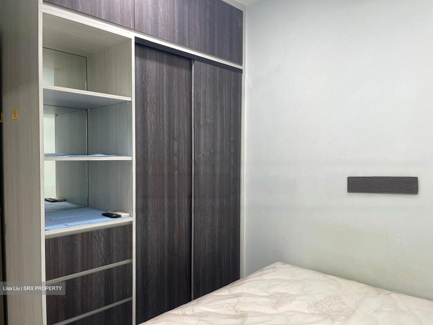 Blk 533 Hougang Avenue 6 (Hougang), HDB Executive #471787131